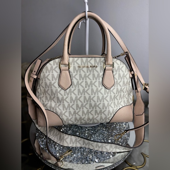 Michael Kors Handbags - Michael Kors Hattie MK Signature Bowling Satchel Bag NWOT